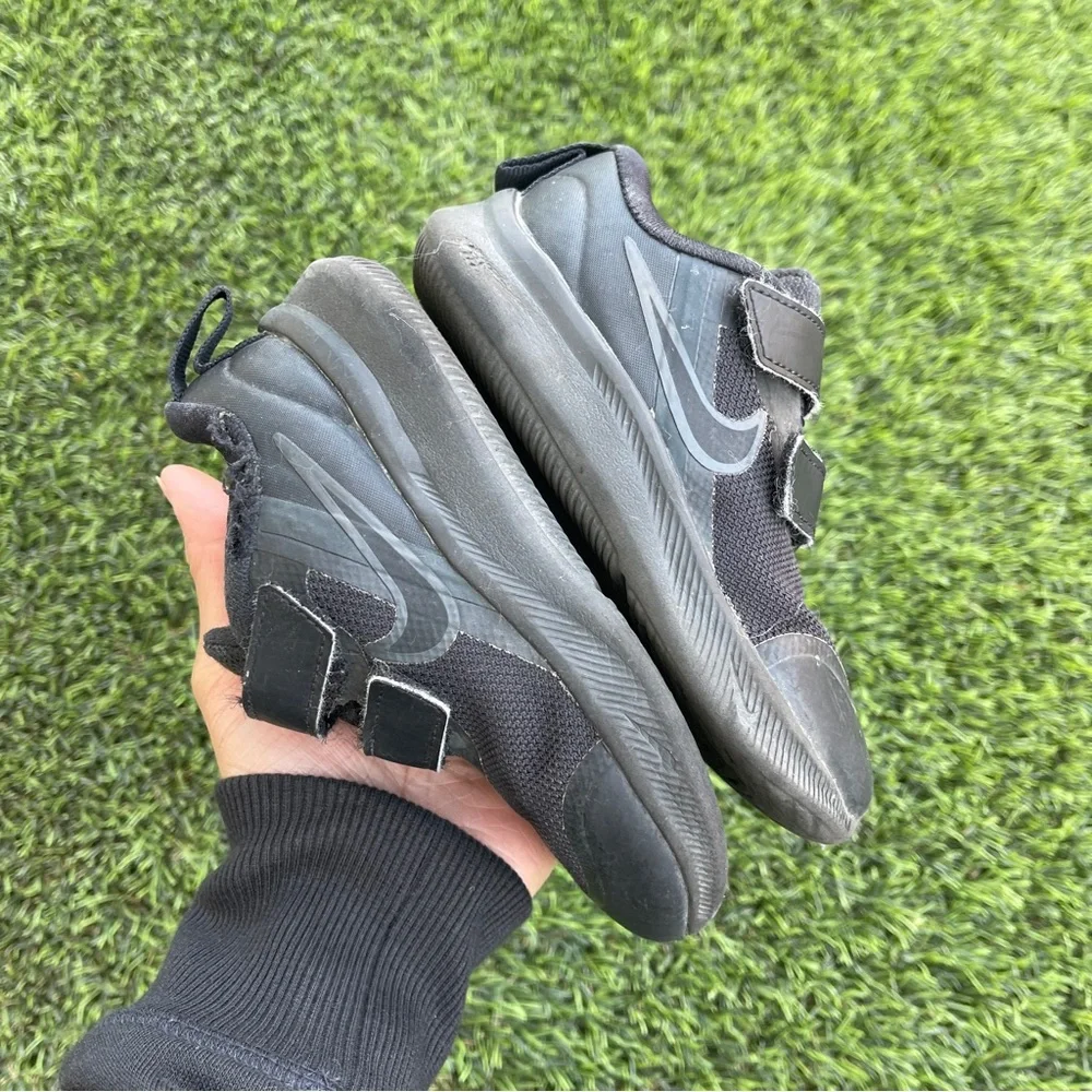 Nike toddler shoes
